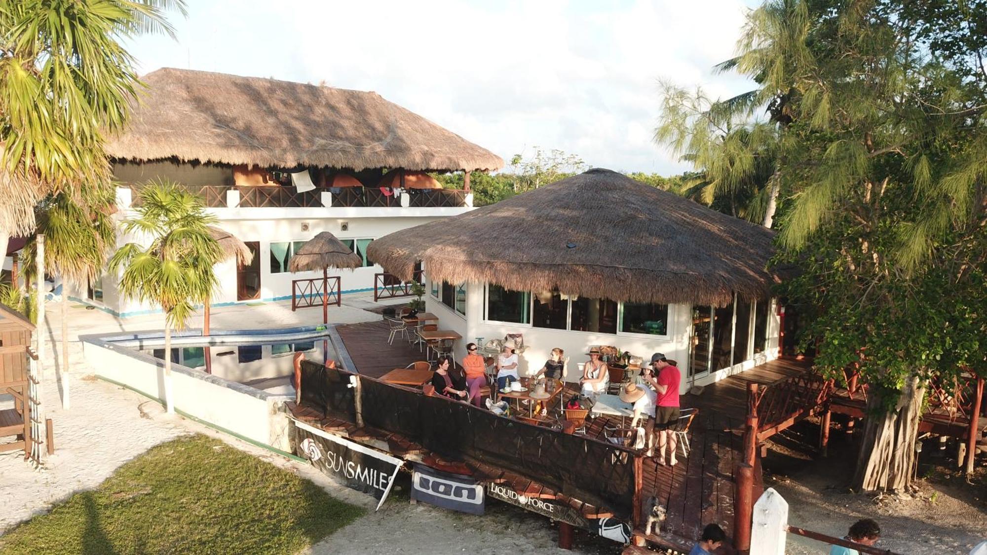 Ikarus Costa Mujeres Eco Lodge Sunset View Cancun Exterior photo